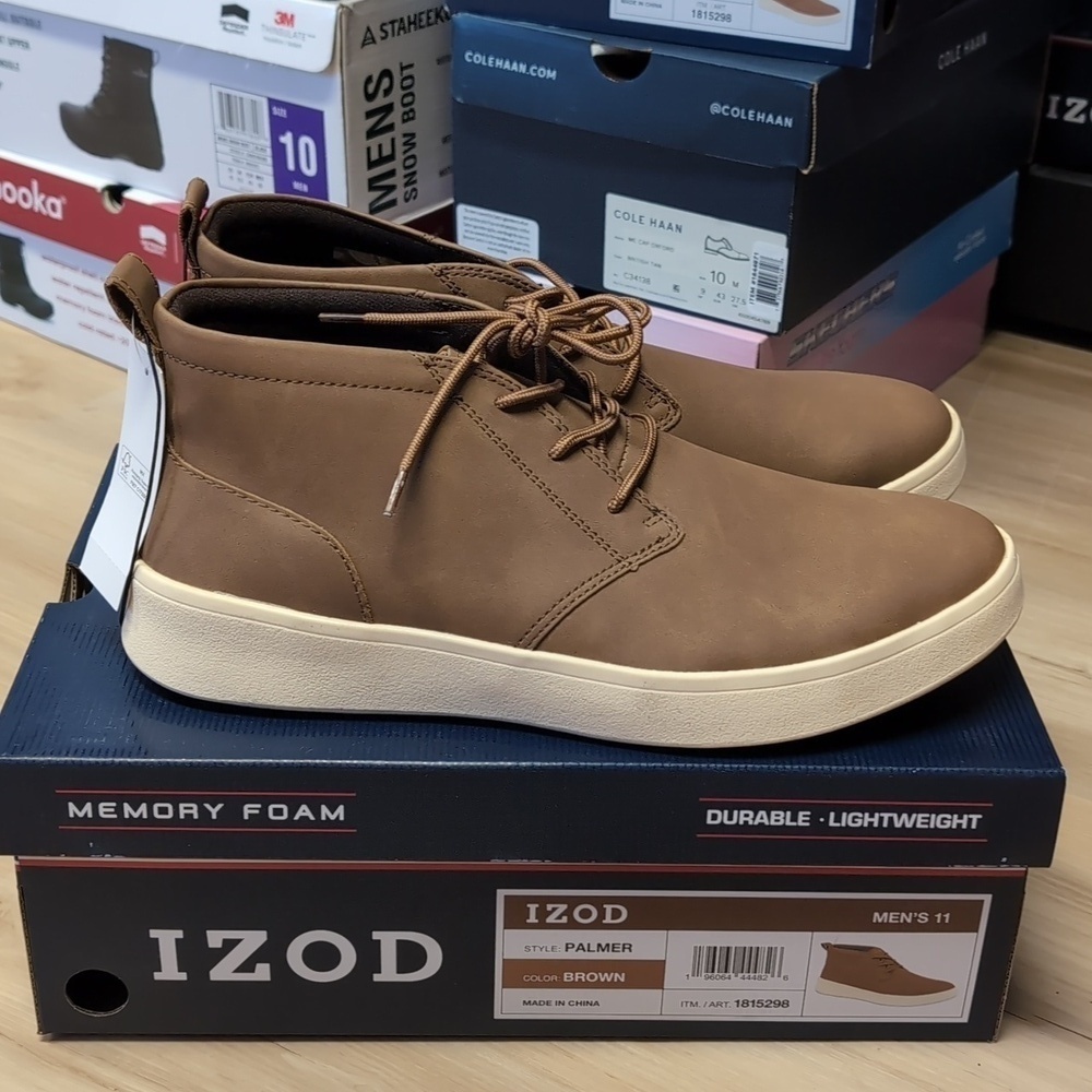 IZOD Men's Chukka Boot
